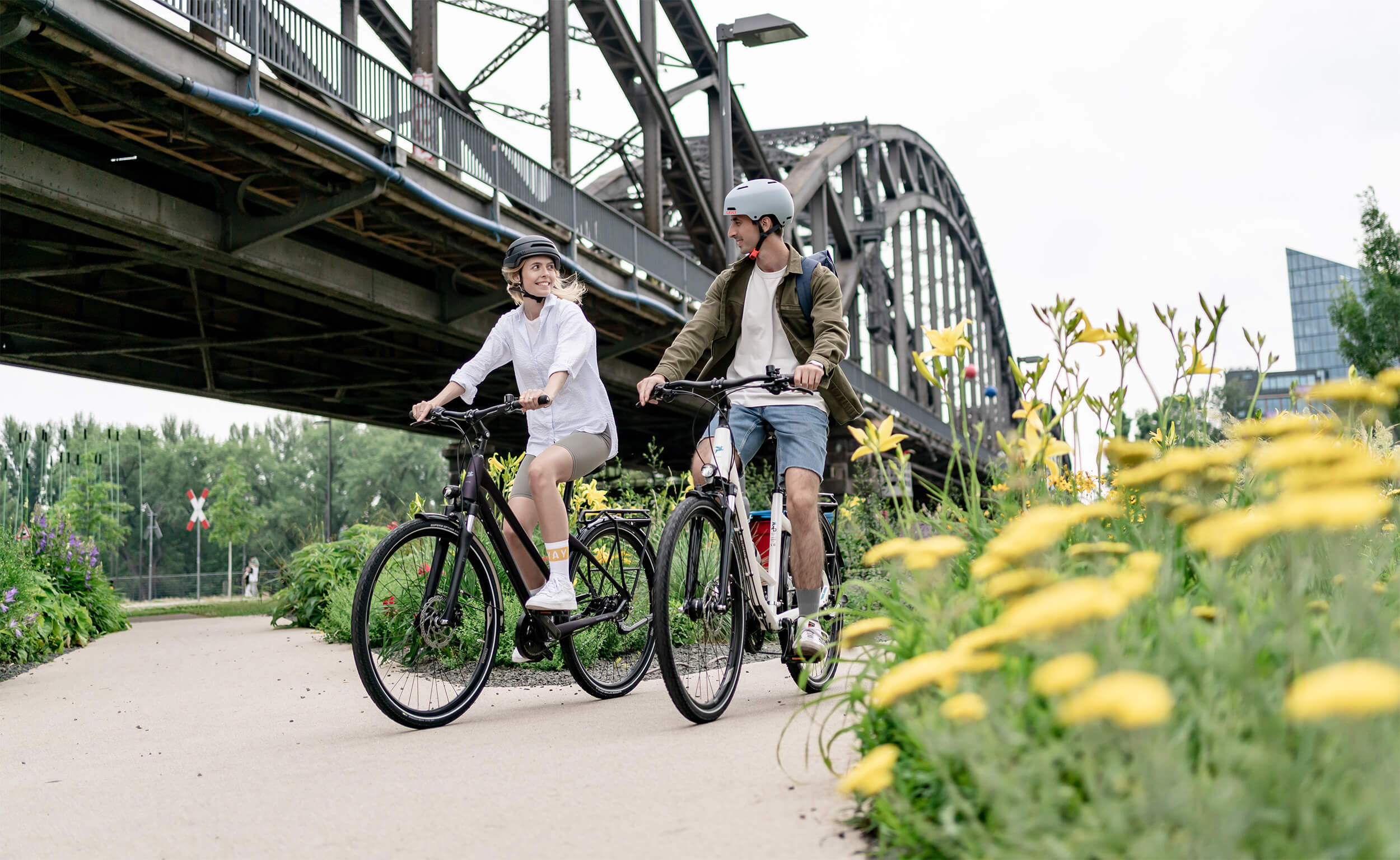 Markenbild_Pegasus_E-Bike_Frau_2021